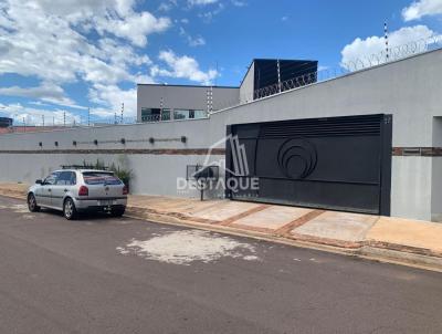 Casa para Venda, em Regente Feij, bairro VILAGE TENIS CLUB, 4 dormitrios, 4 banheiros, 1 sute, 5 vagas