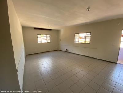 Apartamento para Locao, em Abre Campo, bairro Recanto das guas, 3 dormitrios, 2 banheiros