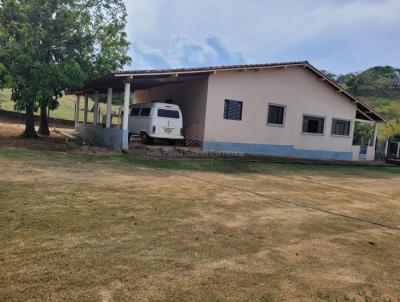 Stio para Venda, em Capetinga, bairro Zona Rural, 4 dormitrios