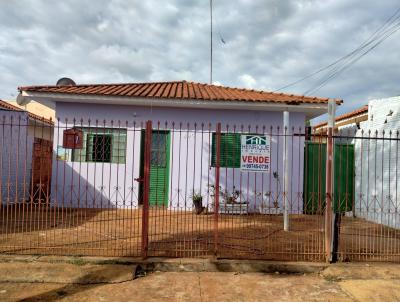 Casa para Venda, em Palmital, bairro Jardim Montreal, 2 dormitrios, 1 banheiro, 3 vagas