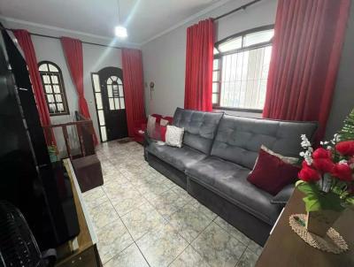 Sobrado para Venda, em Mau, bairro Vila Magini, 2 dormitrios, 1 banheiro, 2 sutes, 2 vagas