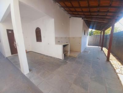Casa Comercial para Locao, em Maca, bairro So Jos do Barreto, 4 dormitrios, 1 sute, 1 vaga