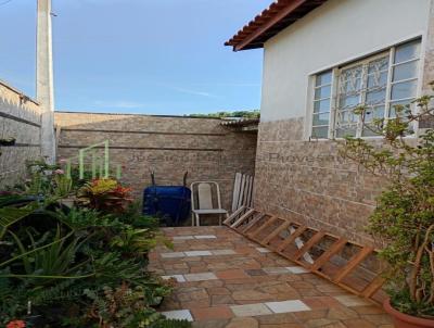 Casa para Venda, em So Jos do Rio Pardo, bairro Colina Verde, 3 dormitrios, 2 banheiros, 1 sute, 2 vagas
