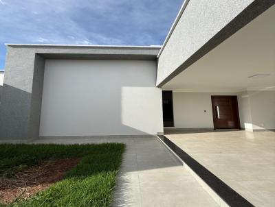 Casa para Venda, em Patos de Minas, bairro Afonso Queiroz, 3 dormitrios, 2 banheiros, 1 sute, 2 vagas