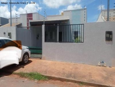 Casa Usada para Venda, em Vrzea Grande, bairro Petrpolis, 2 dormitrios, 1 banheiro, 2 vagas