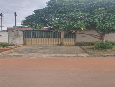 Casa para Venda, em Caldas Novas, bairro Santa Efigenia, 2 dormitrios, 3 banheiros, 2 sutes