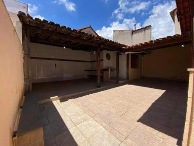 Casa para Venda, em Belo Horizonte, bairro Conjunto Celso Machado, 4 dormitórios, 2 banheiros, 1 suíte, 3 vagas