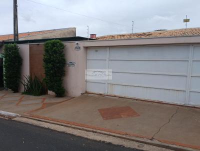 Casa para Venda, em Patrocnio Paulista, bairro Centro, 3 dormitrios, 1 sute, 2 vagas