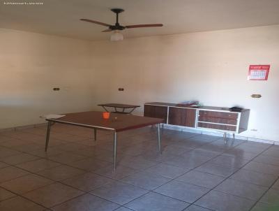 Casa para Venda, em , bairro , 2 dormitrios, 1 banheiro, 6 vagas