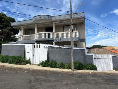 Casa para Venda, em Alfenas, bairro Jardim Aeroporto, 3 dormitrios, 2 banheiros, 2 sutes, 6 vagas