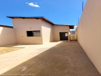 Casa para Venda, em Montes Claros, bairro Mangues, 2 dormitrios, 1 banheiro, 1 vaga