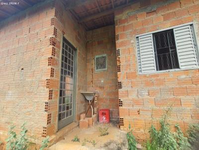 Em Construo para Venda, em Mococa, bairro Jardim Itlia, 3 dormitrios, 1 banheiro, 1 sute