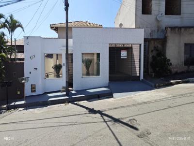 Casa para Venda, em Bom Despacho, bairro Santa Lcia, 3 dormitrios, 3 banheiros, 1 sute, 4 vagas