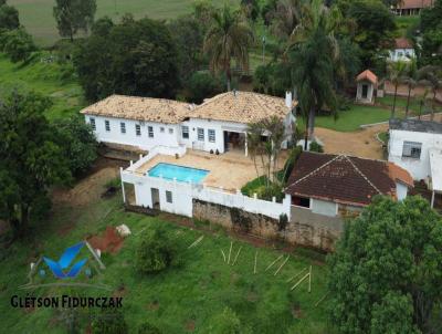 Fazenda para Venda, em Monte Sio, bairro Centro, 4 dormitrios, 2 banheiros, 1 sute, 4 vagas