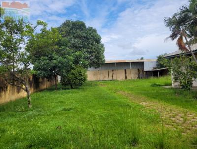 Casa para Locao, em Vilhena, bairro Centro (S-01), 4 dormitrios, 5 banheiros, 4 sutes, 2 vagas