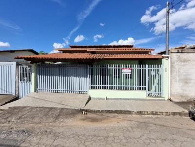 Casa para Locao, em Bom Despacho, bairro Jardim dos Anjos, 3 dormitrios, 3 banheiros, 1 sute, 1 vaga