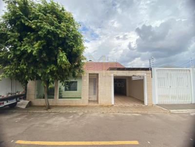 Casa para Venda, em Cascavel, bairro Parque Verde, 3 dormitrios, 3 banheiros, 1 sute, 3 vagas