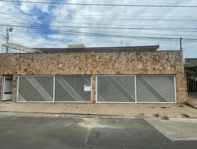 Casa para Locao, em Sorocaba, bairro Altos do Trujillo, 3 dormitrios, 2 banheiros, 1 sute