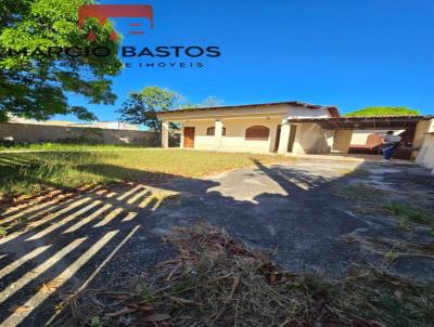 Casa para Venda, em Araruama, bairro Centro (Iguabinha), 3 dormitrios, 2 banheiros, 1 sute, 1 vaga