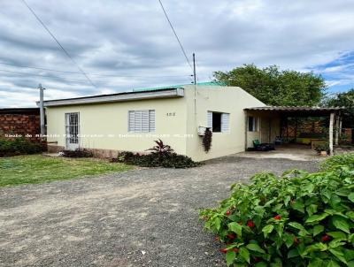 Casa para Venda, em Uruguaiana, bairro Cabo Luiz Quevedo