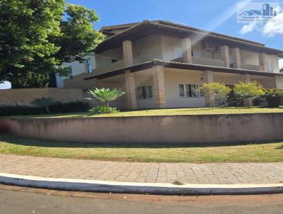 Sobrado em Condomínio para Venda, em Londrina, bairro Terra Bonita, 4 dormitórios, 2 banheiros, 1 suíte, 4 vagas