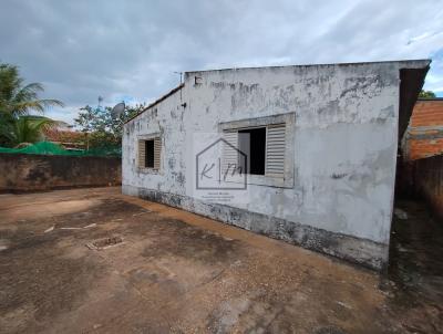 Casa para Venda, em Pirassununga, bairro Vila Santa F, 2 dormitrios, 1 banheiro