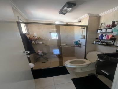 Apartamento para Venda, em So Paulo, bairro Vila Regente Feij, 2 dormitrios, 1 banheiro, 2 vagas