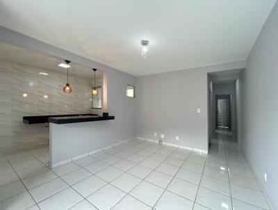 Casa Geminada para Venda, em Betim, bairro Bandeirinhas, 2 dormitórios, 1 banheiro, 2 vagas