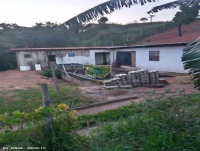 Granja para Venda, em Juiz de Fora, bairro 1,5km de estrada de cho, 2 dormitrios, 2 banheiros