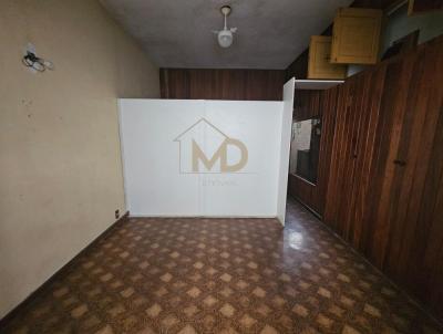 Conjugado para Venda, em Terespolis, bairro Vrzea, 1 dormitrio, 1 banheiro