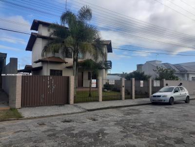 Casa para Venda, em Tijucas, bairro ., 3 dormitórios, 2 banheiros, 1 suíte