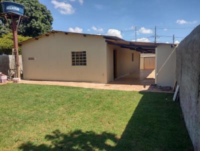 Casa para Venda, em Aparecida de Goinia, bairro Jardim Buriti Sereno, 4 dormitrios, 2 banheiros, 1 sute
