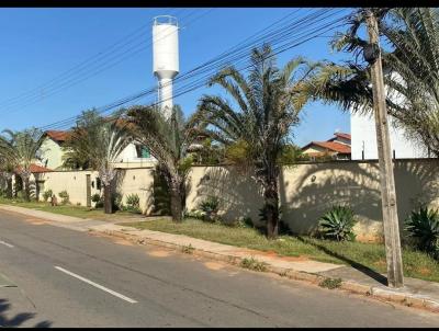Casa para Venda, em Aparecida de Goinia, bairro Jardim Helvcia, 2 dormitrios, 1 banheiro, 2 vagas