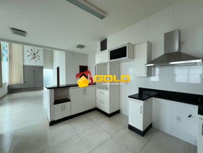 Casa para Locao, em Uberlndia, bairro Cidade Jardim, 3 dormitrios, 4 banheiros, 3 sutes, 3 vagas
