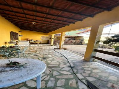 Casa para Venda, em Saquarema, bairro Gravat, 3 dormitrios, 2 banheiros, 1 sute, 3 vagas