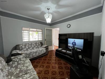 Casa para Venda, em Indaiatuba, bairro Jardim Califórnia, 3 dormitórios, 1 banheiro, 2 vagas