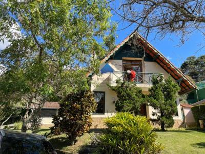 Casa para Venda, em Nova Friburgo, bairro Cnego, 3 dormitrios, 3 banheiros, 1 sute, 2 vagas