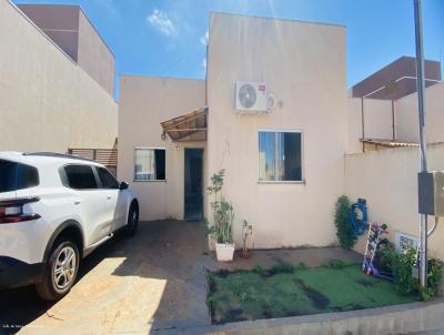 Casa em Condomnio para Locao, em Campo Grande, bairro Jardim das Cerejeiras, 3 dormitrios, 2 banheiros, 1 sute, 2 vagas