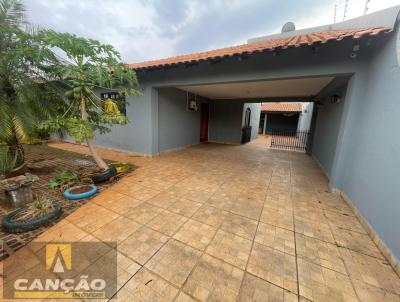 Casa para Locao, em Maring, bairro Conjunto Residencial Cidade Alta, 3 dormitrios, 3 banheiros, 1 sute, 3 vagas