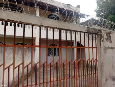 Casa para Venda, em Governador Valadares, bairro Santa Rita, 3 dormitrios, 2 banheiros, 1 sute, 2 vagas