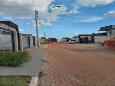 Casa em Condomnio para Venda, em guas Lindas de Gois, bairro Jardim Braslia II, 1 dormitrio, 2 banheiros, 1 sute