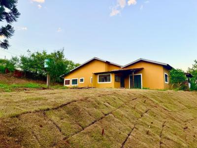 Casa em Condomnio para Venda, em Londrina, bairro rea Rural, 3 dormitrios, 2 banheiros, 4 vagas
