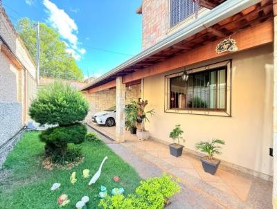 Casa para Venda, em , bairro Serrano, 4 dormitrios, 4 banheiros, 3 vagas