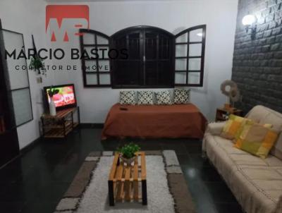 Casa para Venda, em Araruama, bairro Coqueiral, 2 dormitrios, 2 banheiros, 1 sute, 1 vaga