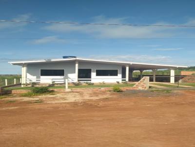 Casa 2 dormitrios para Venda, em Diamantino, bairro Celia Regina III, 2 dormitrios, 1 banheiro, 1 vaga