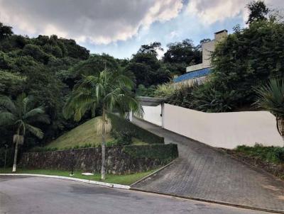 Sobrado para Locao, em Carapicuba, bairro Pousada dos Bandeirantes, 4 dormitrios, 6 banheiros, 4 sutes