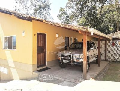 Casa em Condomnio para Venda, em Terespolis, bairro Araras, 2 dormitrios, 1 banheiro, 1 vaga