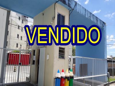 Apartamento para Venda, em Salvador, bairro Sussuarana, 2 dormitórios, 1 banheiro, 1 vaga