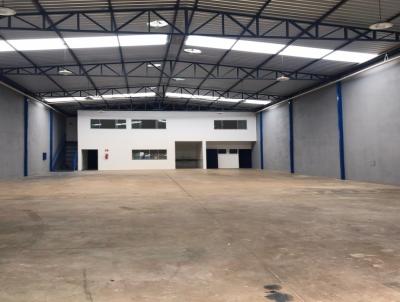 Galpão para Locação, em Rio Verde, bairro Parque Bandeirante Prolongamento, 2 banheiros