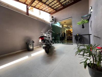 Casa para Venda, em Belo Horizonte, bairro SANTA MONICA, 2 dormitórios, 2 banheiros, 1 vaga